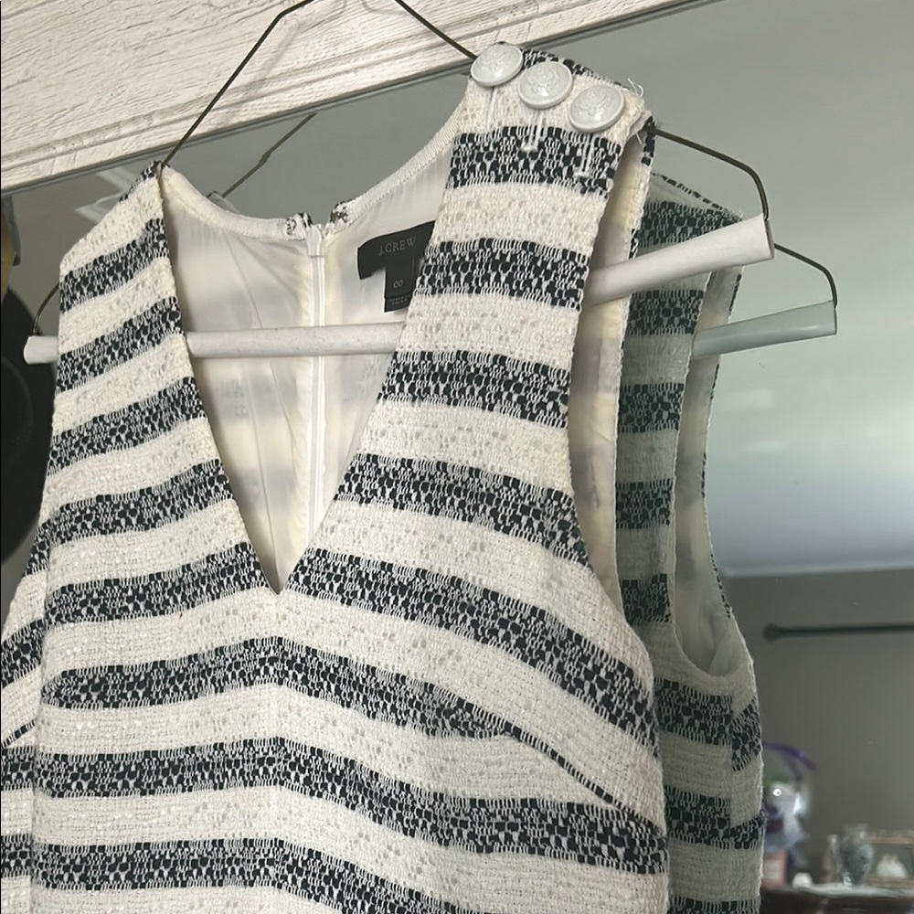 J. Crew Black and White Sleeveless V-Neck A-Line Mini Dress - Picture 4 of 4